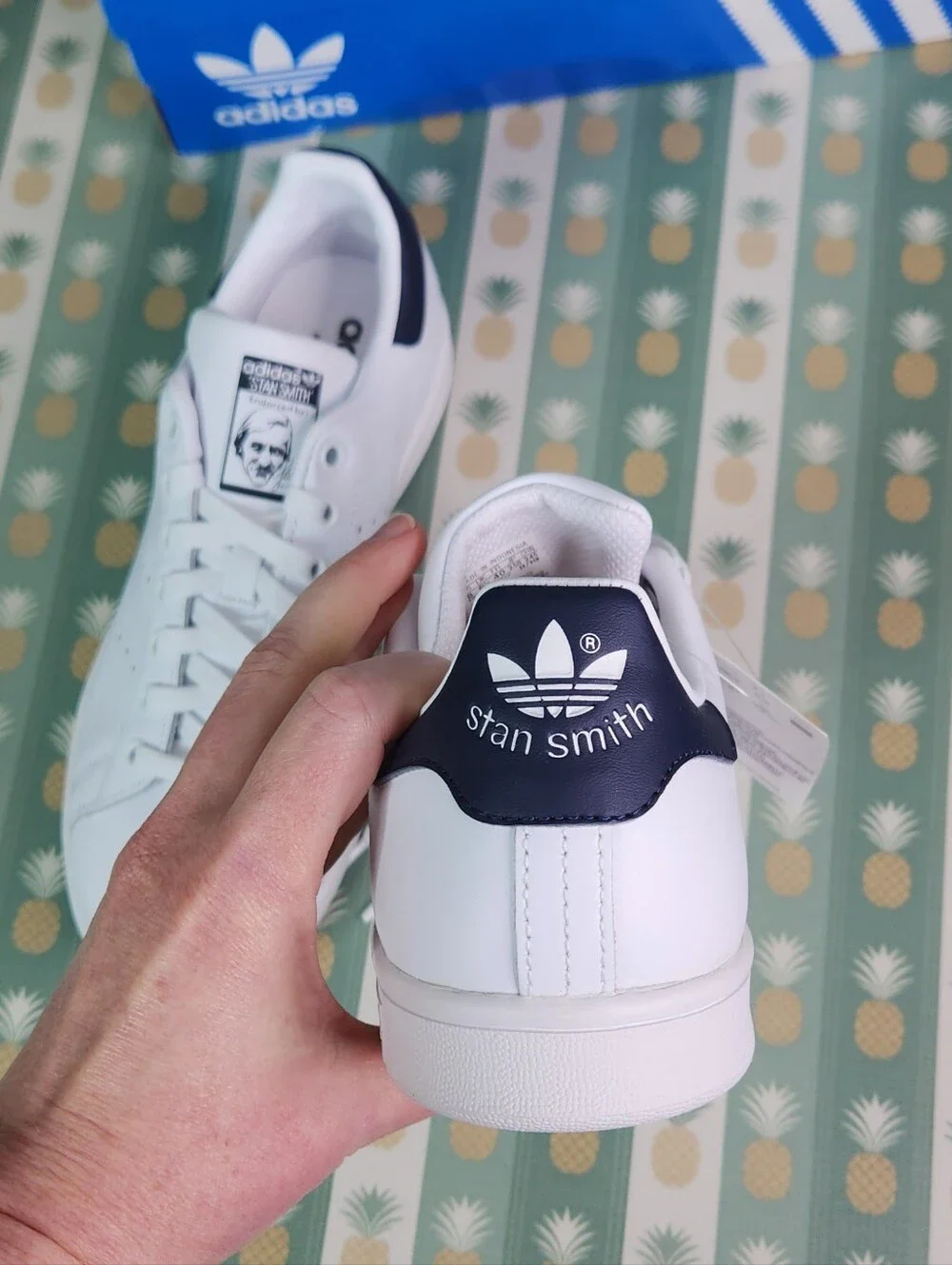 Adidas Stan Smith White Sneakers with Navy Heel